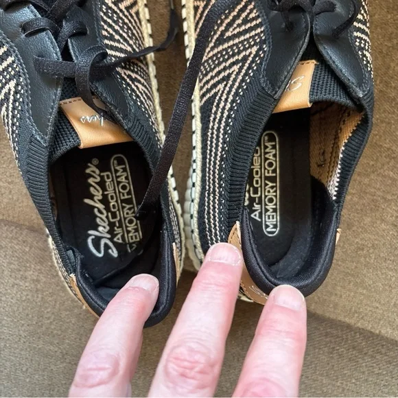 Skechers Women's Wilshire Blvd Lace-Up Sneaker Bellevue Black Size 9.5 - Picture 5 of 9